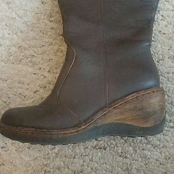 Wide calf leather boots I have in black and brown. - Picture 3 of 3